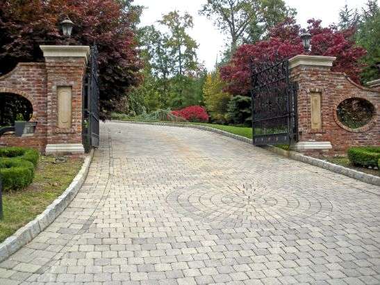 Paver Stone Driveway